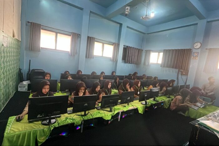 Hari Terakhir Pelaksana ASAT Di MTs Miftahul Ulum 2